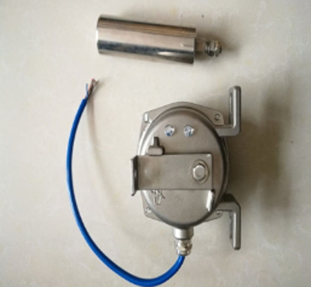 皮帶跑偏開關(guān)LHPE-10/1-LP、皮帶跑偏開關(guān)PB10-45廠家